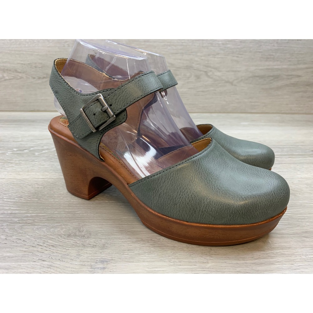 BOC Born Blue Mary Jane Platform Clogs Block Heel Women's 9 Comfort Shoes